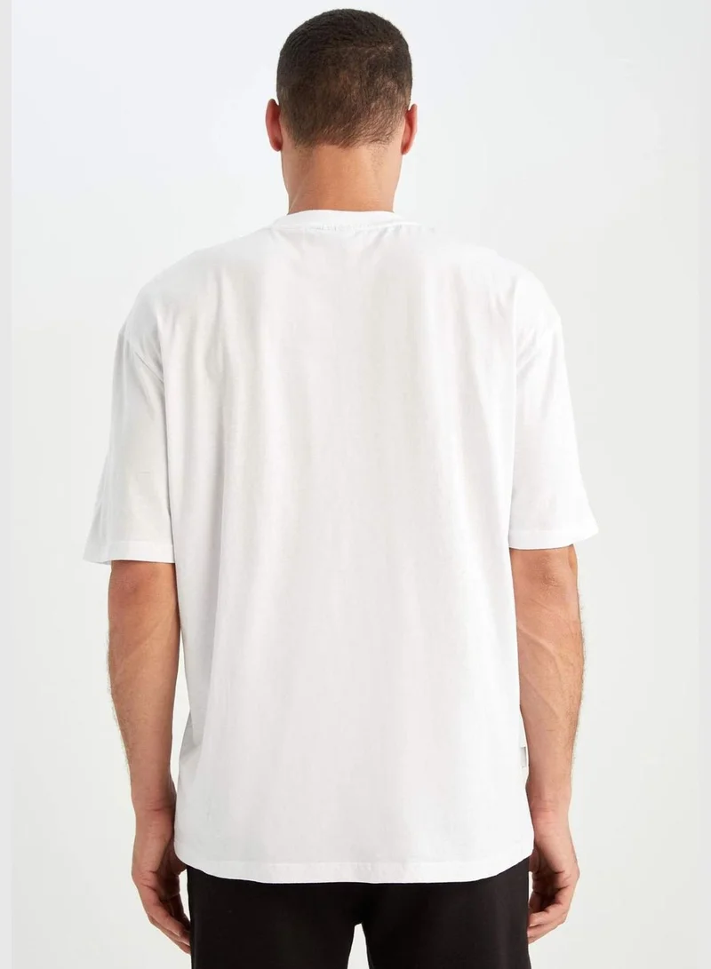 DeFacto Man NBA Boston Celtics Licenced Oversize Fit Crew Neck Short Sleeve Knitted T-Shirt