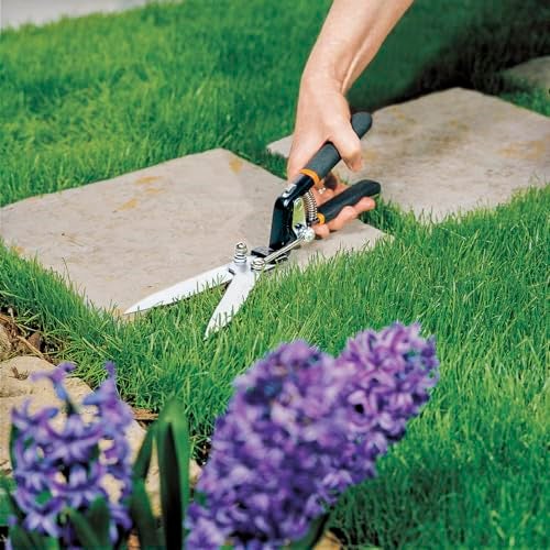 Fiskars Grass Shears 5Inch Serrated Blade Grass Cutter and Garden Shears with PowerLever Technology Offers More Cutting Power - Image 3