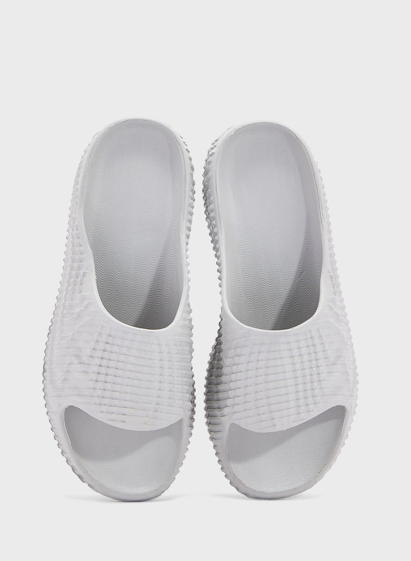 Seventy Five Beach And Pool Slides Sandals  - Image 4