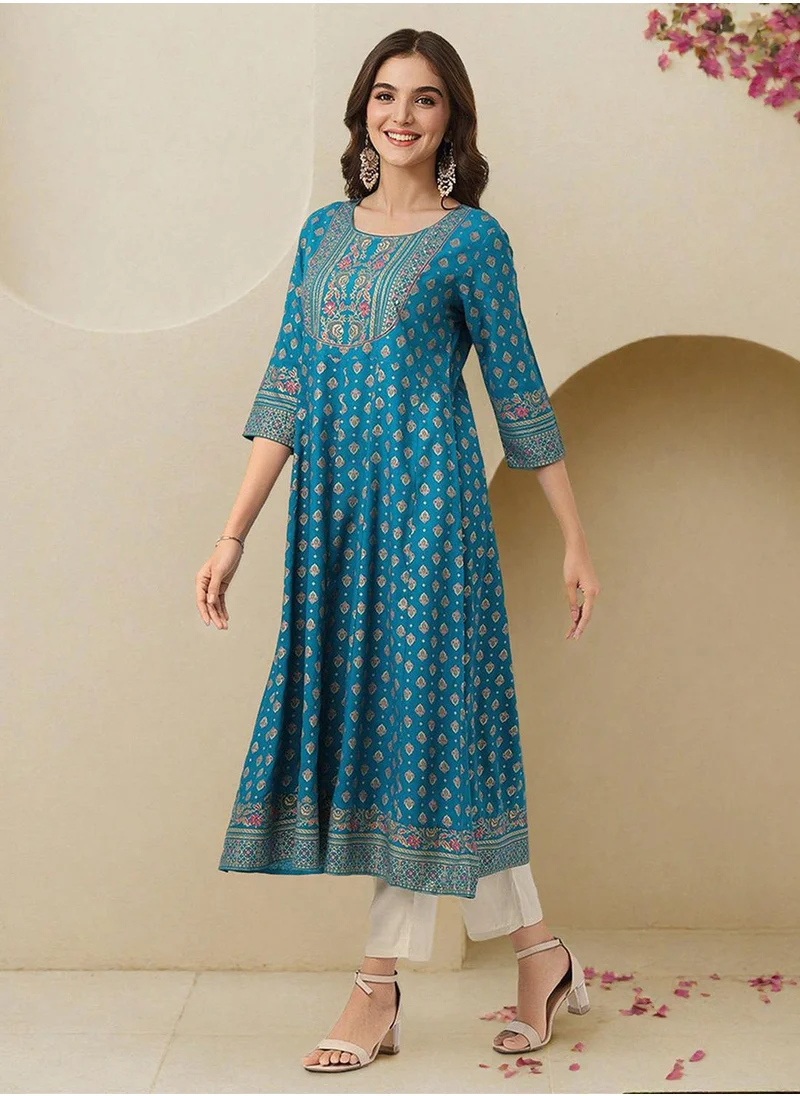 آي شين Regular Fit Embellished Pattern Round Neck Neck Three-Quarter Sleeve Teal Colour Knitted Rayon Kurtas for Women - A Must-Have for Every Wardrobe
