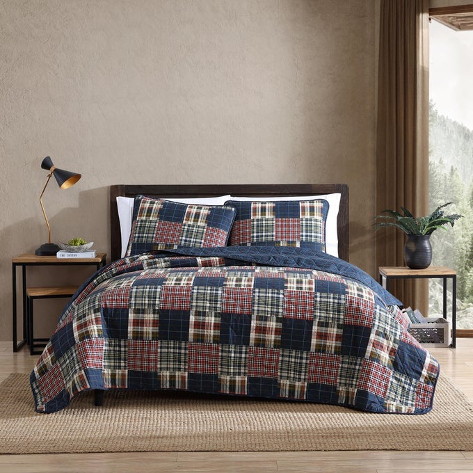 KING QUILT SET COTTON REVERSIBLE BEDDING WITH MATCHING SHAMS LIGHTWEIGHT HOME DECOR FOR ALL SEASONS MADRONA NAVYRED KING