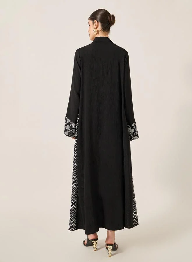 Styli Printed Panel V-Neck A-Line Jalabiya