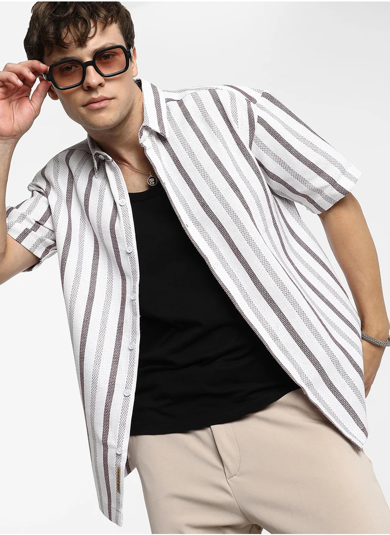 كامبوس سوترا Men's Ivory White & Burgundy Red Pencil-Striped Shirt