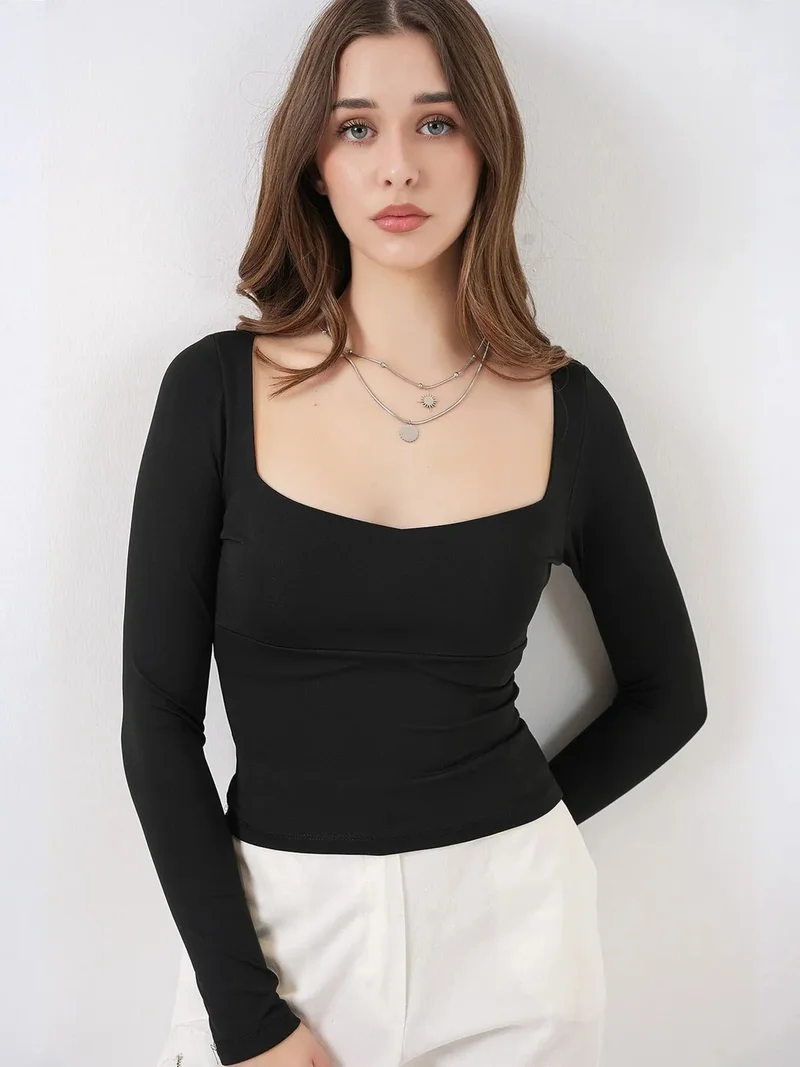 BIG DART BDART Long Sleeve Fitted Blouse with Heart Collar