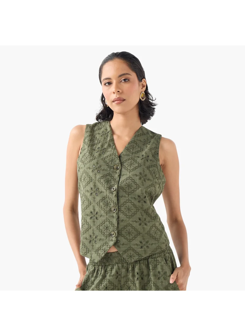 2Xtremz 2Xtremz Schiffli Detail V-Neck Sleeveless Jacket
