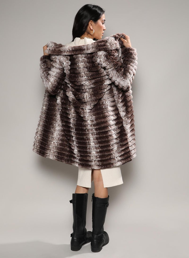 كامبوس سوترا Women's Ivory White & Chocolate White Ombre Ripple Long Coat  - Image 4