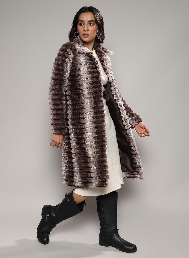 كامبوس سوترا Women's Ivory White & Chocolate White Ombre Ripple Long Coat  - Image 3