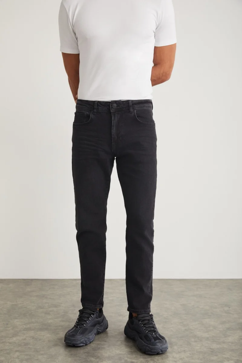 GRIMELANGE Antonia Men's Denim Tappared Fit Thick Textured Flexible Anthracite Jeans