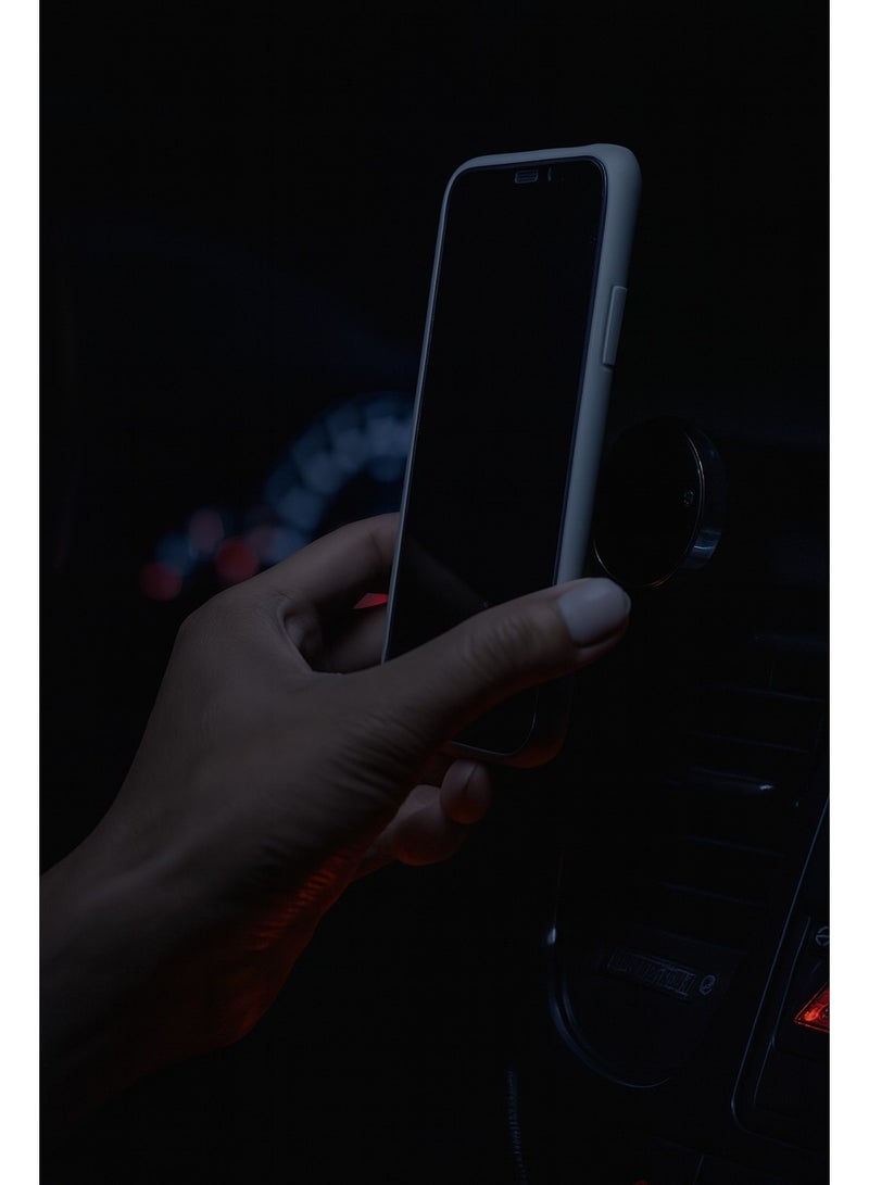 Earldom ET-EH92 Magnetic Car Phone Holder – Secure and strong grip – Compatible with all phones – Easy and quick installation – Silver color - Image 5