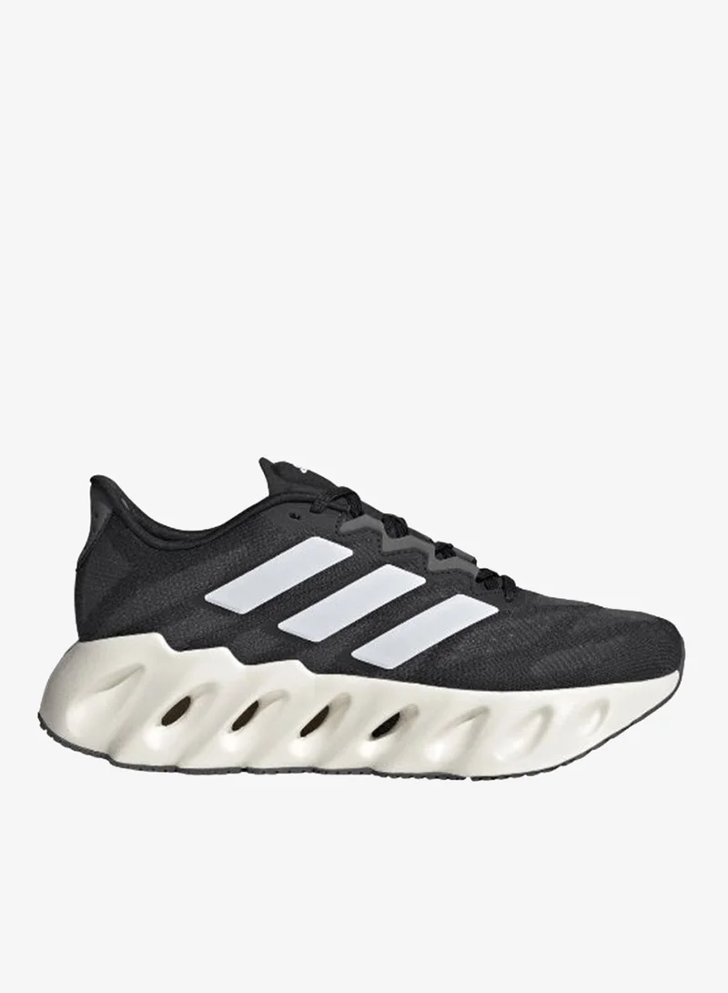 Switch Fwd W Black Running Shoes For Women 4