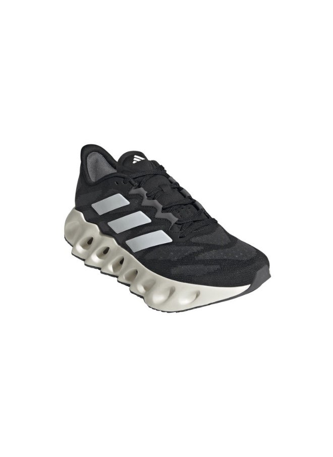 ADIDAS SWITCH FWD W - pzsku/Z45DA3234F6EF0C5682BAZ/45/_/1730828382/912db013-3f1a-4517-bf59-998c14d8a9ea