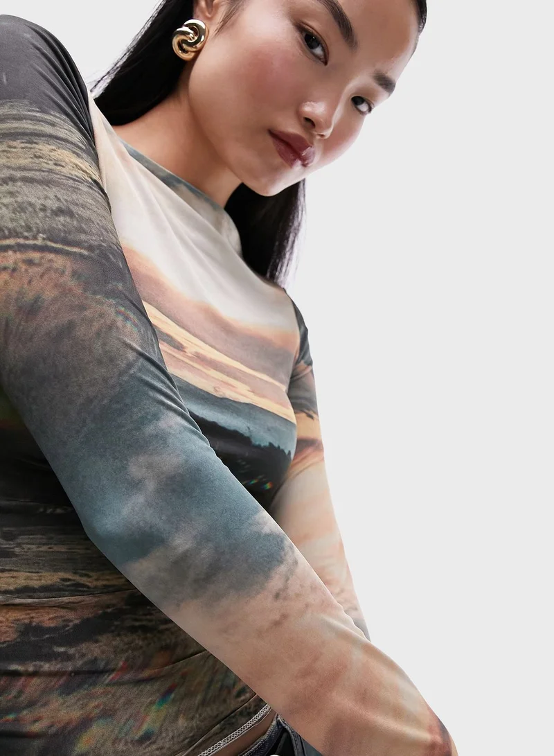 TOPSHOP Crew Neck Printed Top