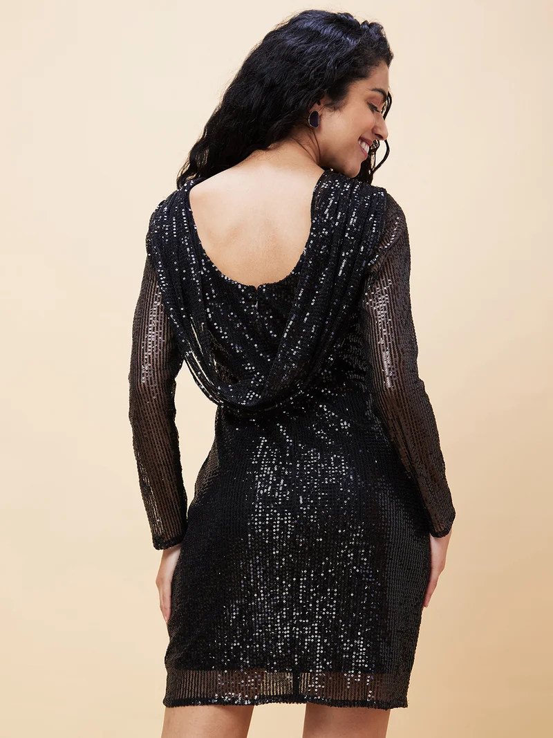 globus Women Sequinned Stripe Sheath Party Dress