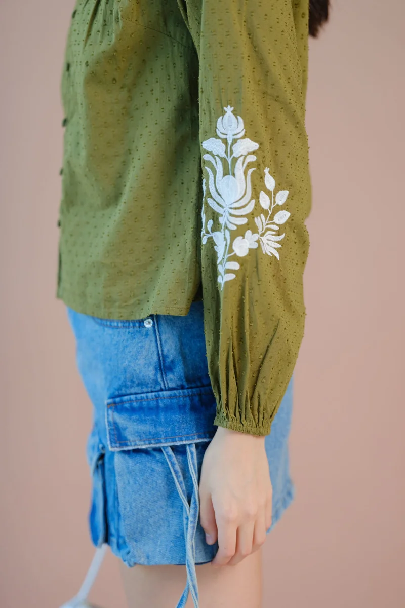 Virgio VIRGIO 100% Cotton Embroiderd Blouson Sleeve Top
