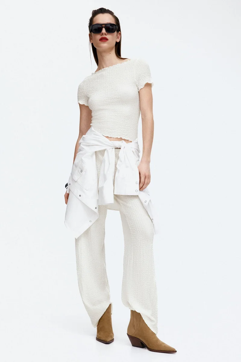 اتش اند ام بلوزة مجعدة