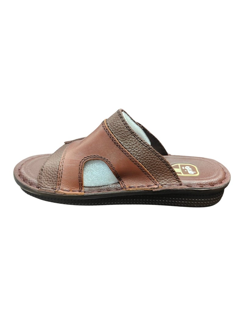 Men's Genuine Leather Sandals, Breathable and Anti-slip Slippers, Comfortable Wear-resistant and Shock-resistant Flat Soles with Flexible Sole  - Image 1
