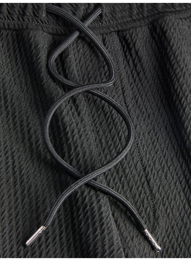 JACK & JONES Loose fit jogger shorts - Image 4