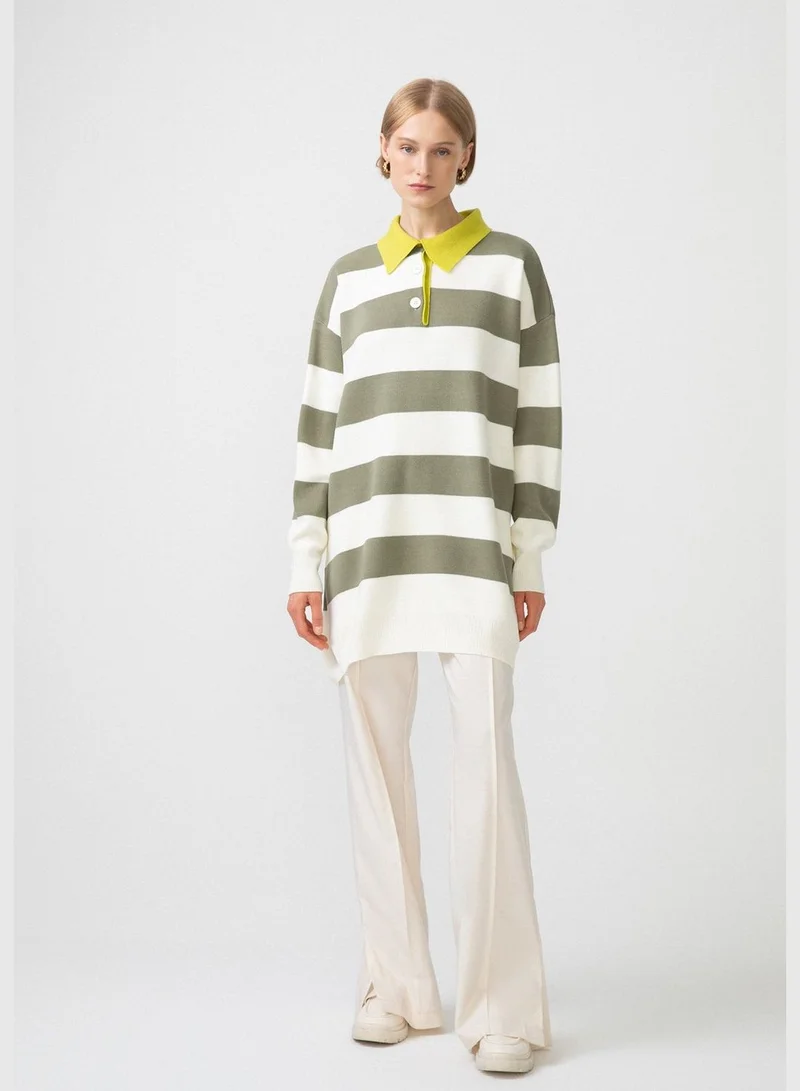 Touche STRIPED KNITTING SWEATER WITH SHIRT NECK