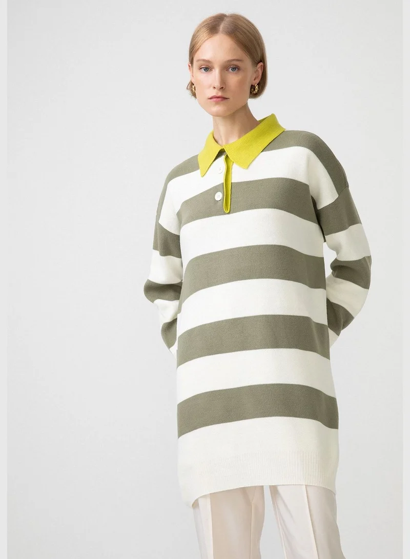Touche STRIPED KNITTING SWEATER WITH SHIRT NECK