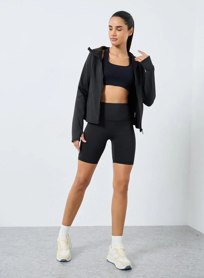 ستايلي اكتيف جاكيت بياقة هودي وفتحة إبهام