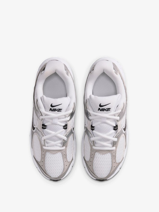 Nike V5 Running Sneakers - Image 3