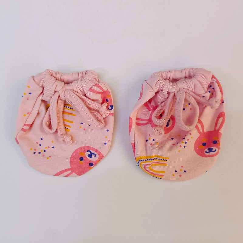CUTEABLY Baby Dori Mittens, Set of 3, 0-12 Months, Multicoloured Print - Image 4