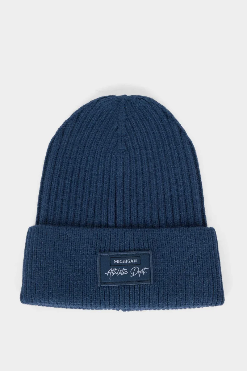 ديفاكتو Man Fleece Lined Labeled Beanie