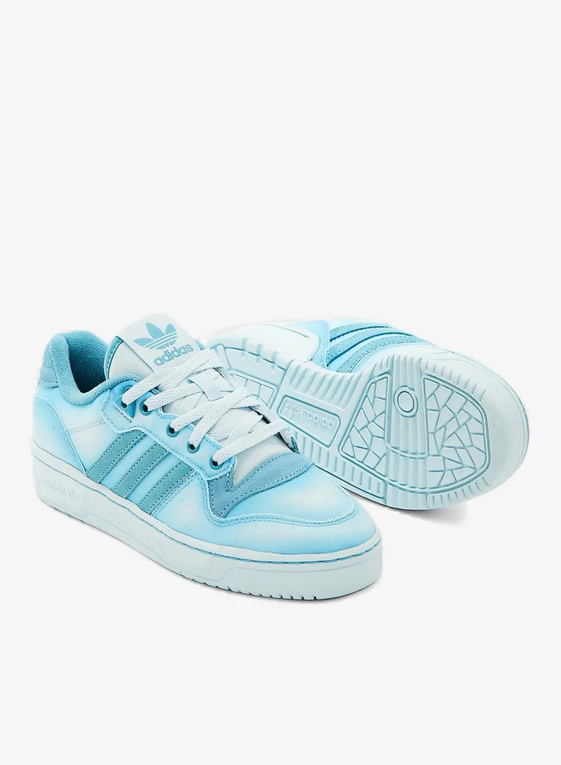 اديداس حذاء ريفالري برقبة منخفضة