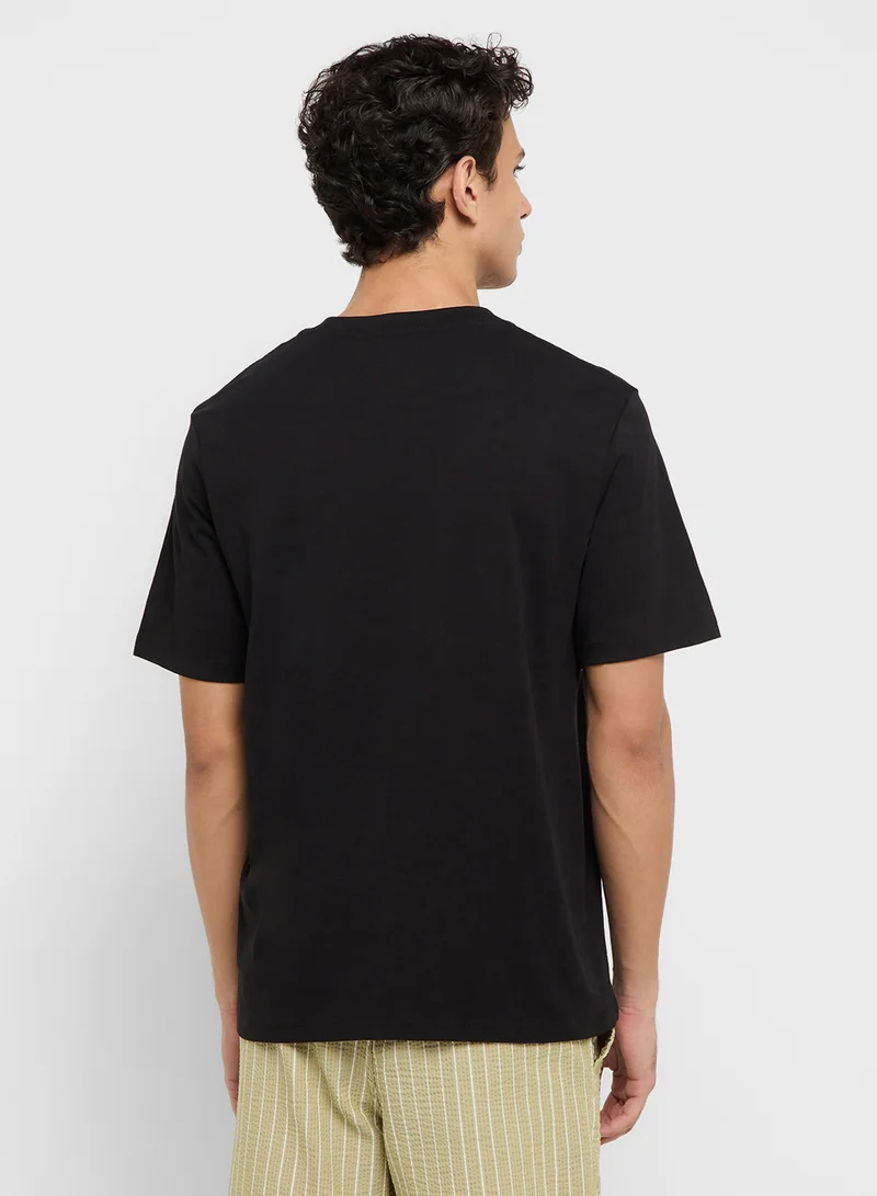 جاك اند جونز JORALMERIA STAMP TEE SS CREW NECK
