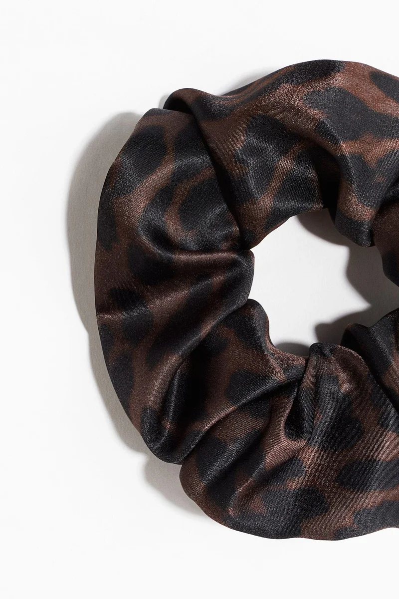 H&M Large scrunchie