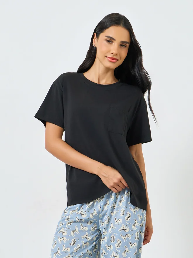 Styli Solid Pocket T-Shirt and Cat Print Pyjama Set