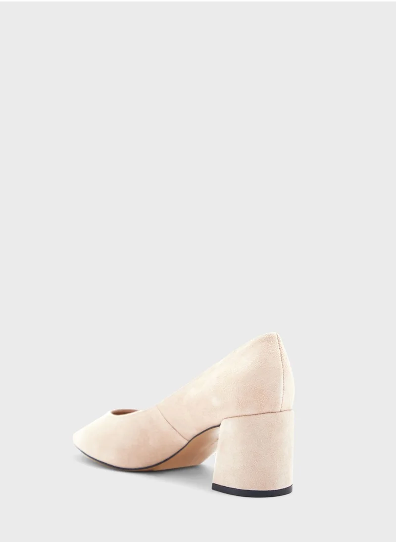 TOMMY HILFIGER Suede Mid Heel Block Platform Pumps