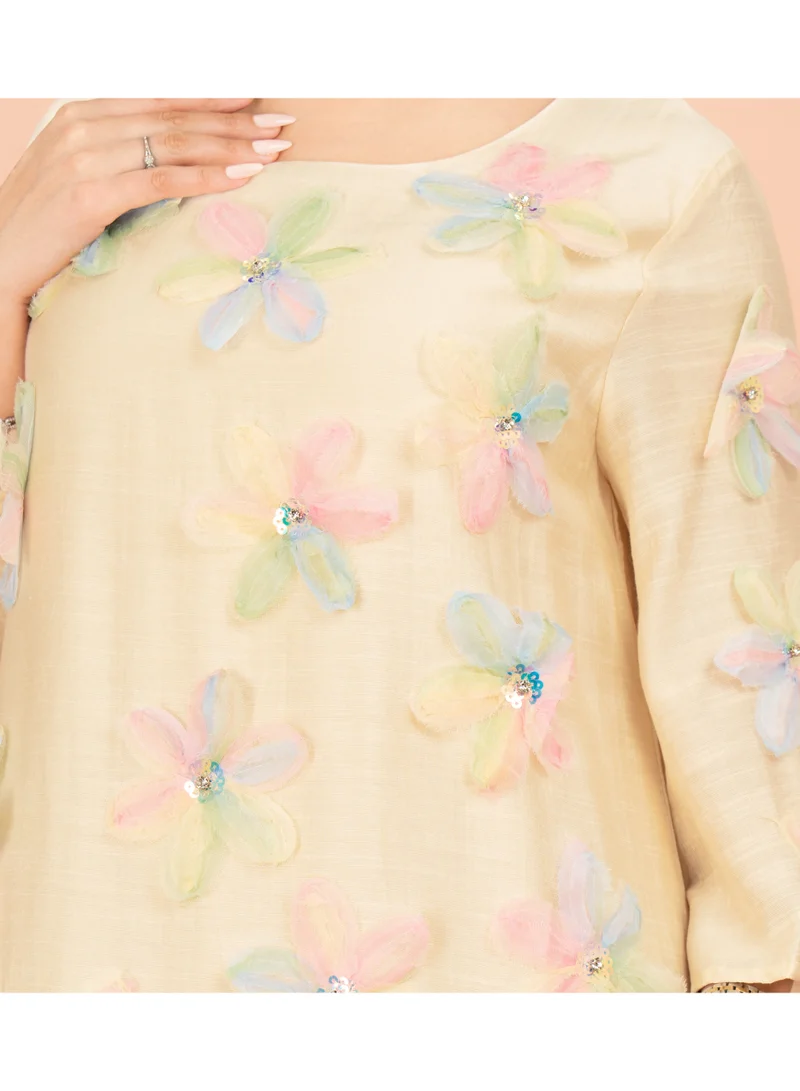 IKKXA Three Dimentional Flowers Crystal Solid Modern Jalabiya IK6028 Beige