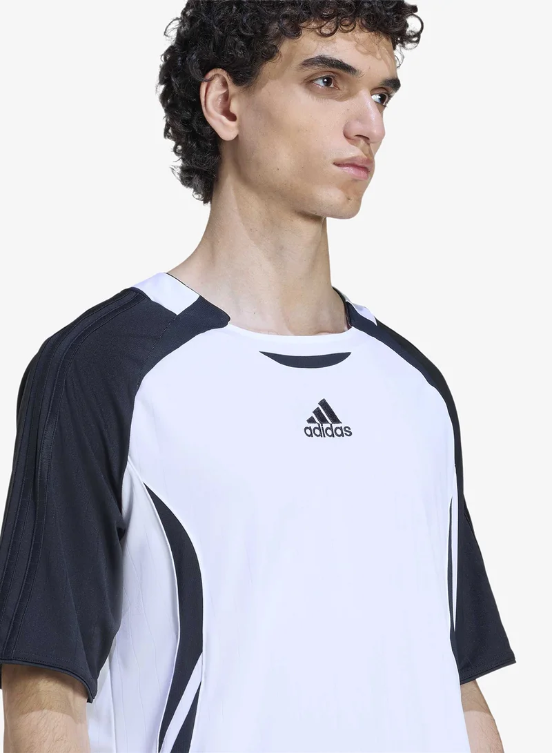 adidas Originals  Adicolor Teamgeist Loose T-Shirt for Men | Best Price UAE