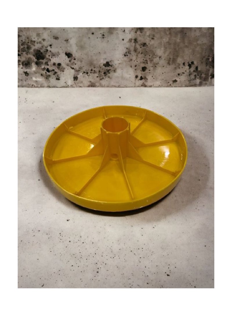 Watering can base for cats and birds - Image 1