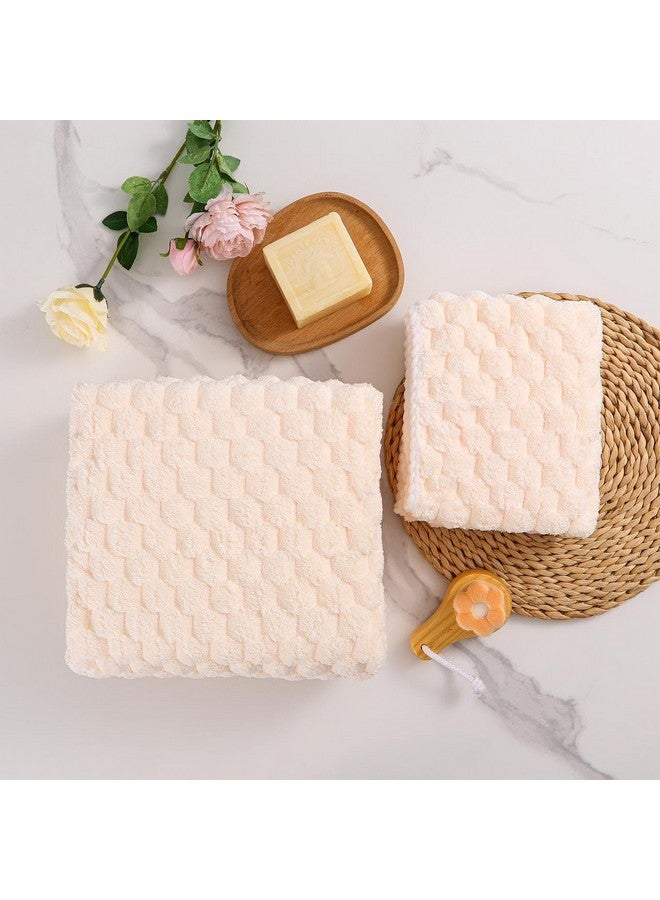 Home-Cloud منشفة حمام هوم كلاود ميكروفايبر ناعمة ورقيقة 400 جرام لكل متر مربع مع حلقة تعليق | 3 مرات أنعم من مناشف القطن | عالية الامتصاص | مثالية للمنزل، المسبح والصالة الرياضية | مجموعة من 2 (1 منشفة حمام (140x72 سم)، 1 منشفة وجه (75x35 سم) - Image 4