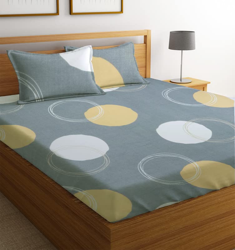 BSB مجموعة BSB HOME Prime 160tc من الألياف الدقيقة القطنية القابلة للتنفس والمضادة للتجاعيد مع ملاءة سرير مزدوجة و2 غطاء وسادة بحجم كينج - رمادي وأبيض - Image 4