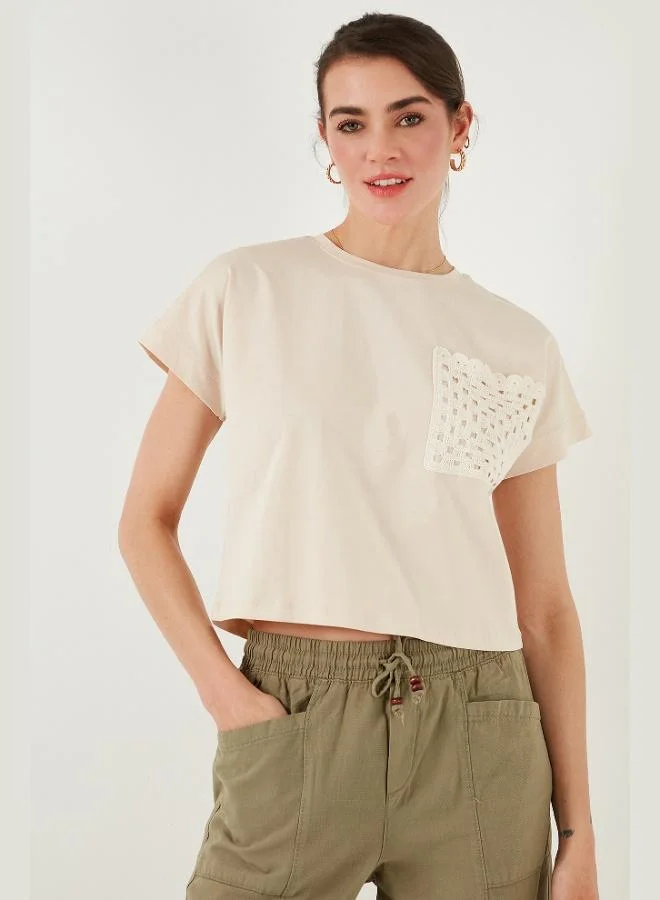 Lela Lela Cotton Single Pocket Regular Fit Crew Neck T-Shirt Women's T-SHIRT 5865818