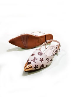 Trip Low-Heeled Shoes With A Closed Toe And A Lace Around The Ankle  - Image 4