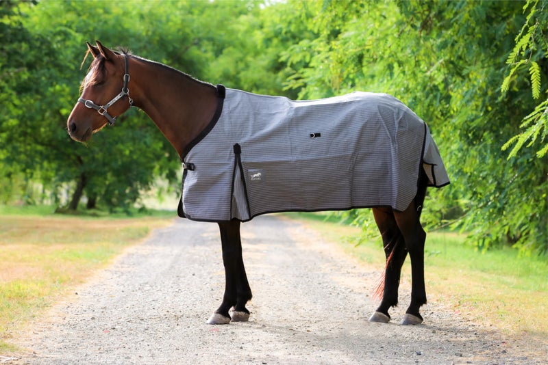 BLESSING PET SUPPLY Horse and Cow Blanket Cavas and Polar Fleece with frount Closer (165 CM) - Image 1