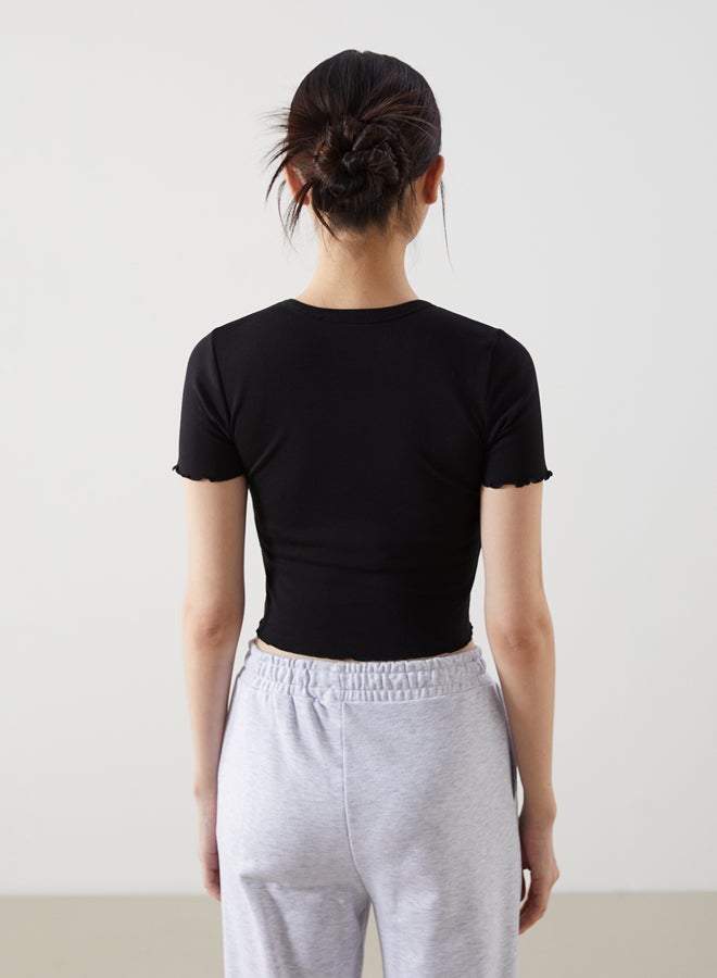 LC WAIKIKI Crew Neck Women's Crop  - Image 3