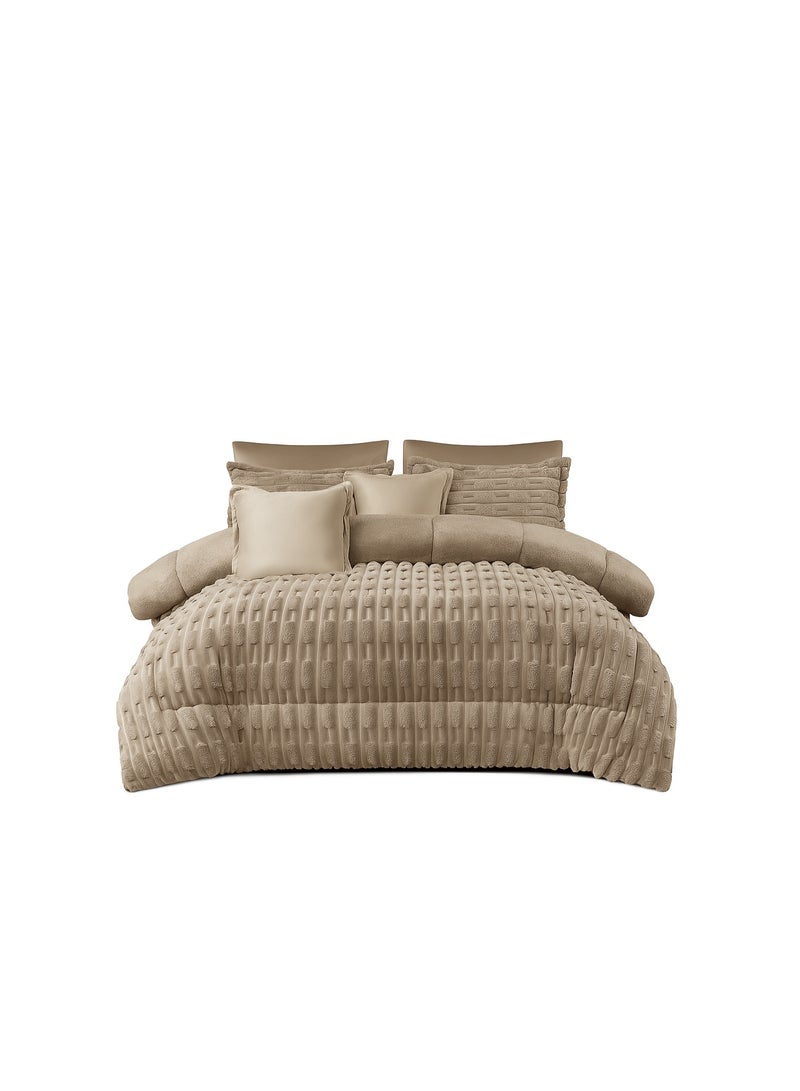 مينجلي مفرش شتوي فاخر وجهين (مخمل × فرو) – طقم لحاف 8 قطع مقاس مزدوج 250×230 سم | تصميم فندقي دافئ وناعم يمنحك راحة وأناقة - Image 4