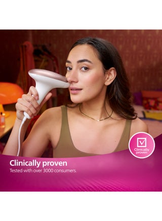 Philips Lumea IPL، إزالة الشعر، سلسلة 7000، مستشعر لون البشرة، ملحقان، الجسم والوجه، قلم تشذيب صغير الحجم، استخدام سلكي، BRI921/60، ضمان استعادة الأموال لمدة 60 يومًا - view 3