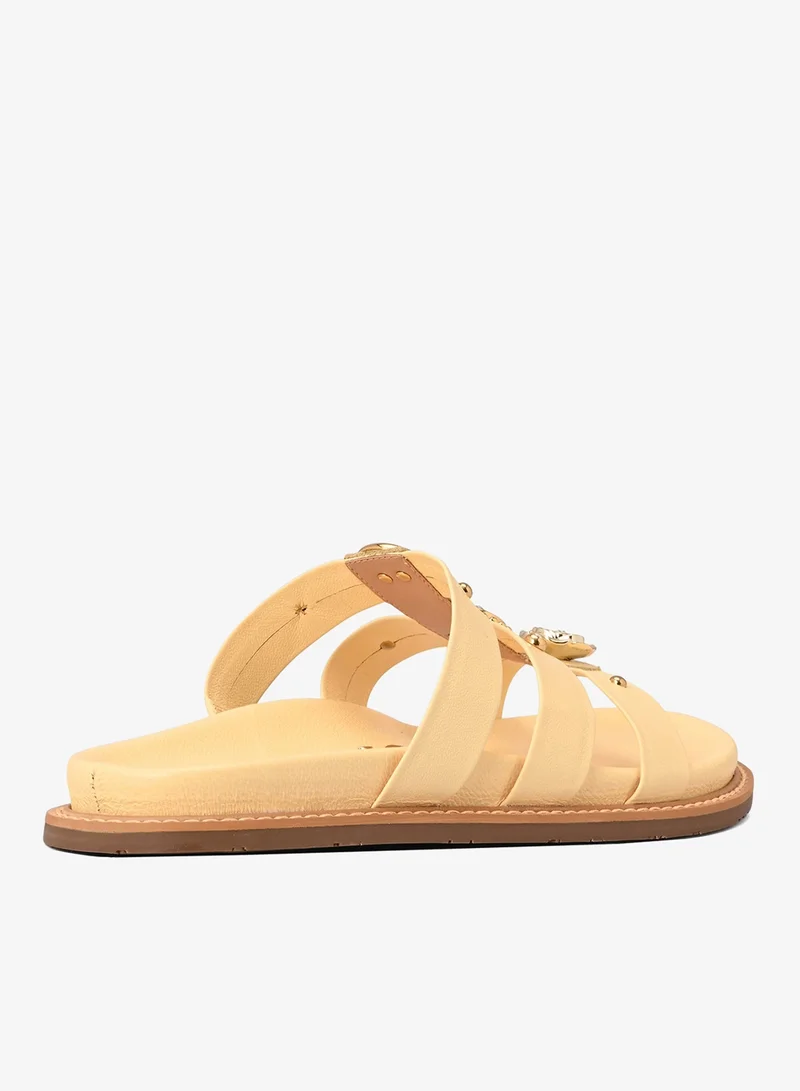 Carmen Steffens Yellow Metal Papete