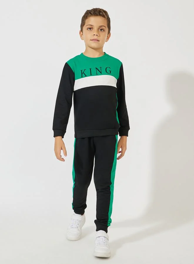 Styli Color Block Printed Lightweight Sweatshirt & Joggers Set