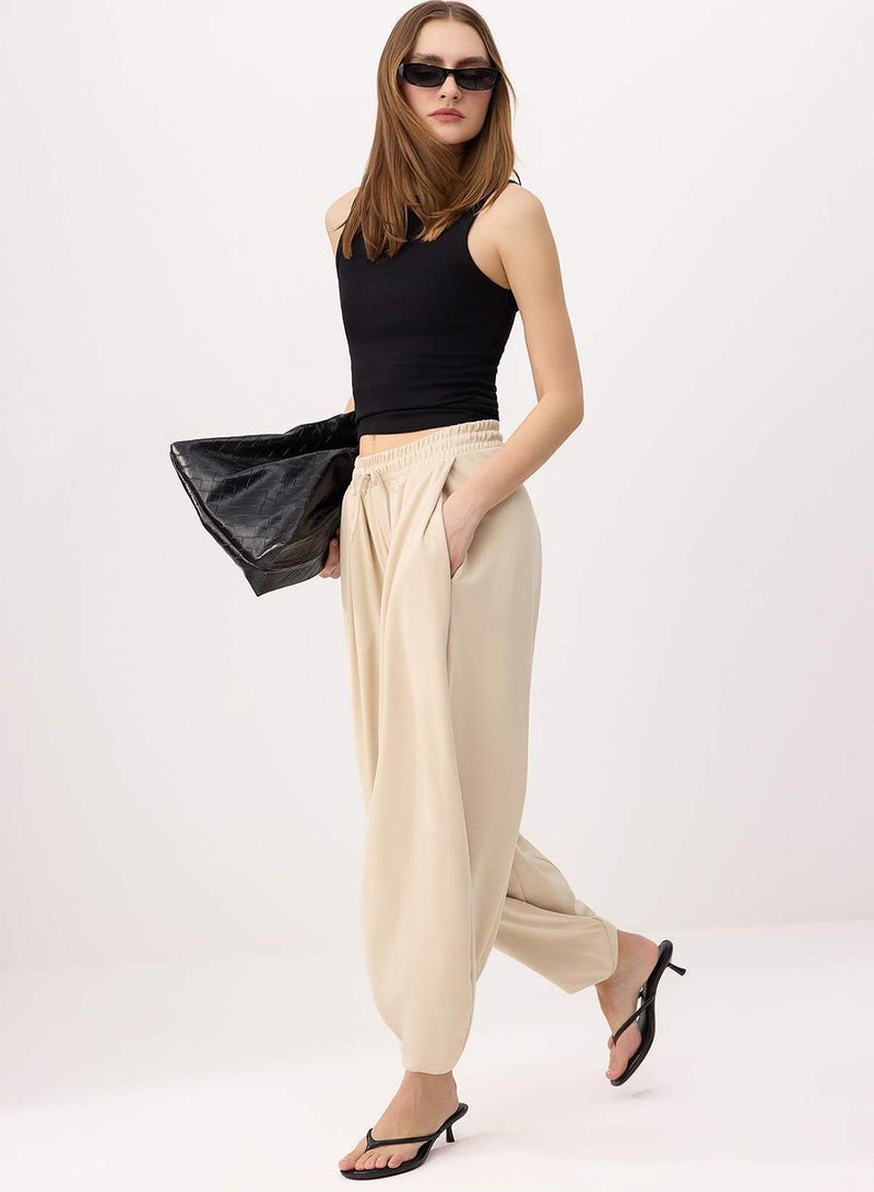 trendyol Taş Soft Touch Carrot/Shalwar Fit Flexible Knitted Sweatpants - Image 2