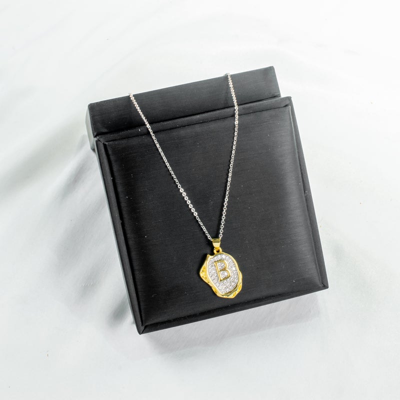 سلسلة أستانليس ستيل ذهبي × فضي مع دلاية مرصعة بفصوص الزيركون حرف B - Image 2