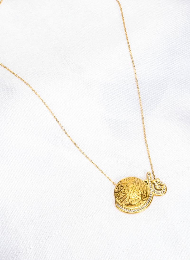 Stainless Steel Golden Necklace with a "Qul" Pendant