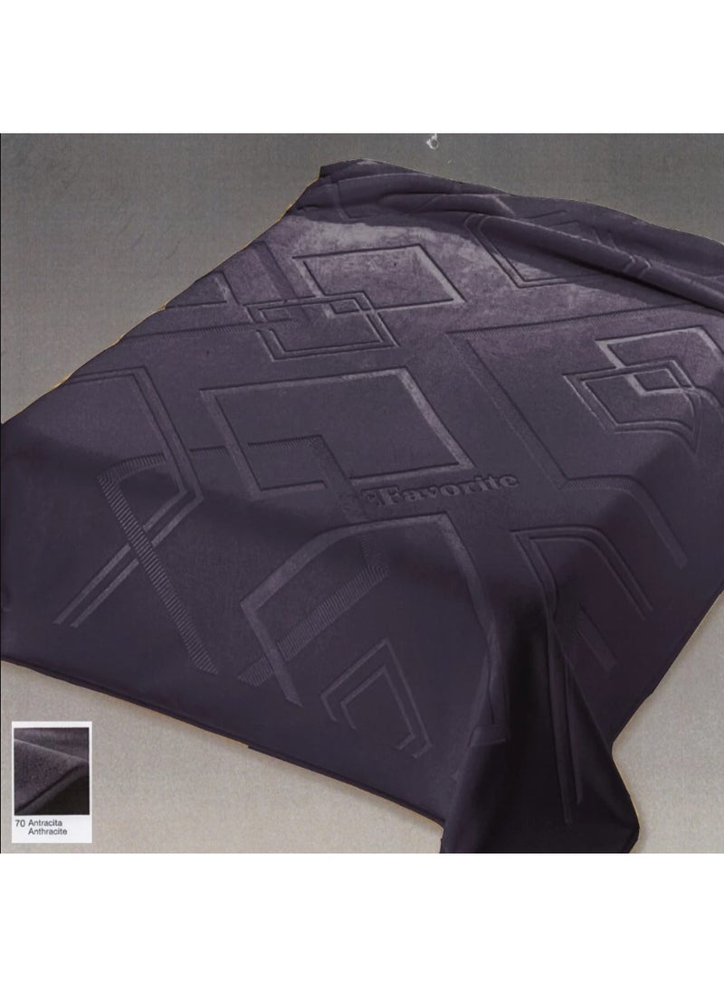 فيفوريت بطانية فيفرت كينج منقوش لون رمادي غامق مقاس  220×240 سم