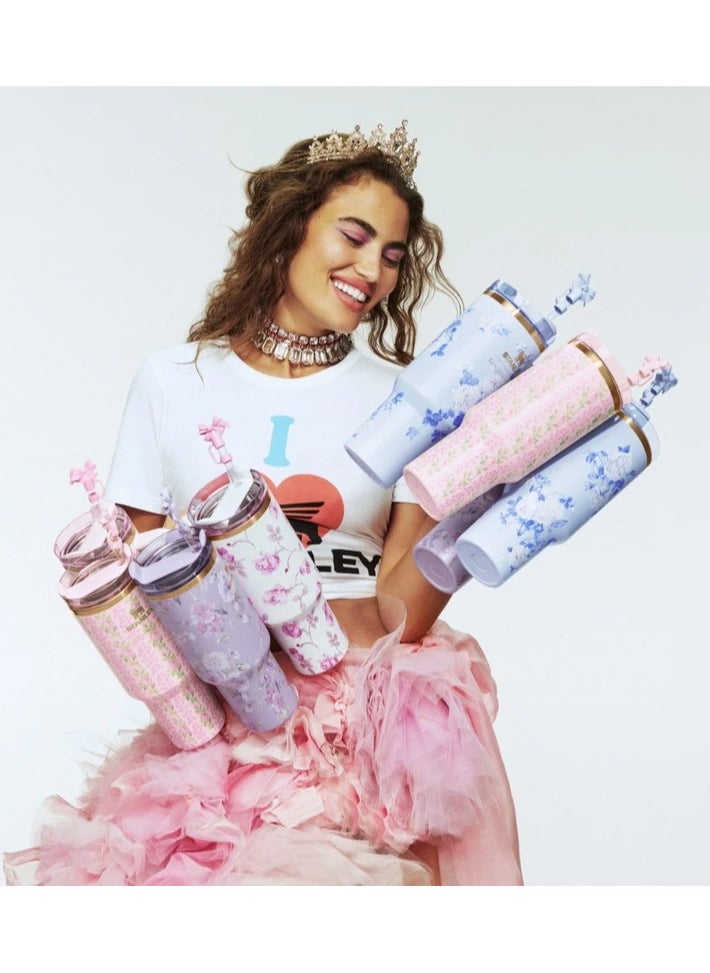 ستانلي كوب ستانلي X LoveShackFancy إصدار محدود باللون Ribbon Rosa مصنوع من الفولاذ المقاوم للصدأ 40 oz  - Image 5